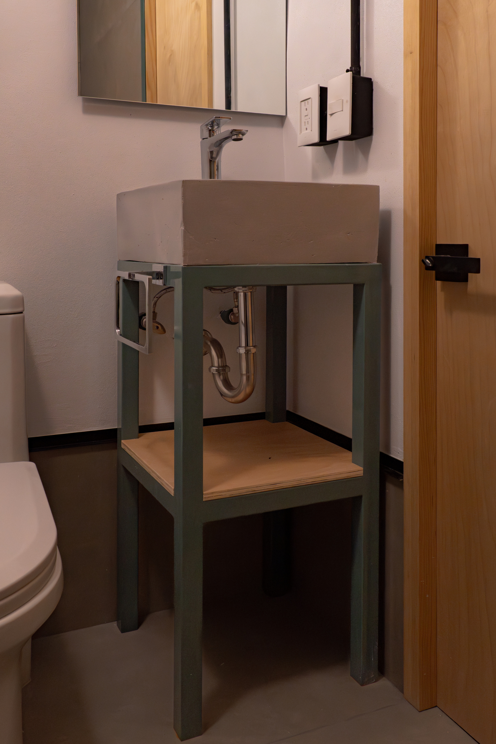 Lavabo en mezcla de materiales - Image 5
